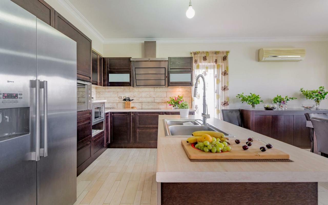 V And H House - Cozy & Ideal For Families, By Zantewize Kalipádhon Buitenkant foto